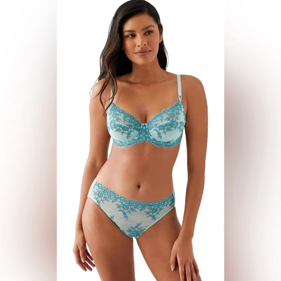 NWOT Wacoal Women's Embrace Lace Bra Size 40D
65191 - Picture 4 of 7